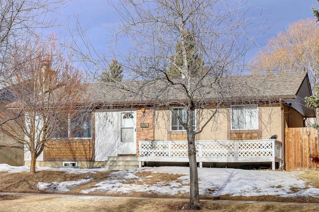 New property listed in Marlborough, Calgary